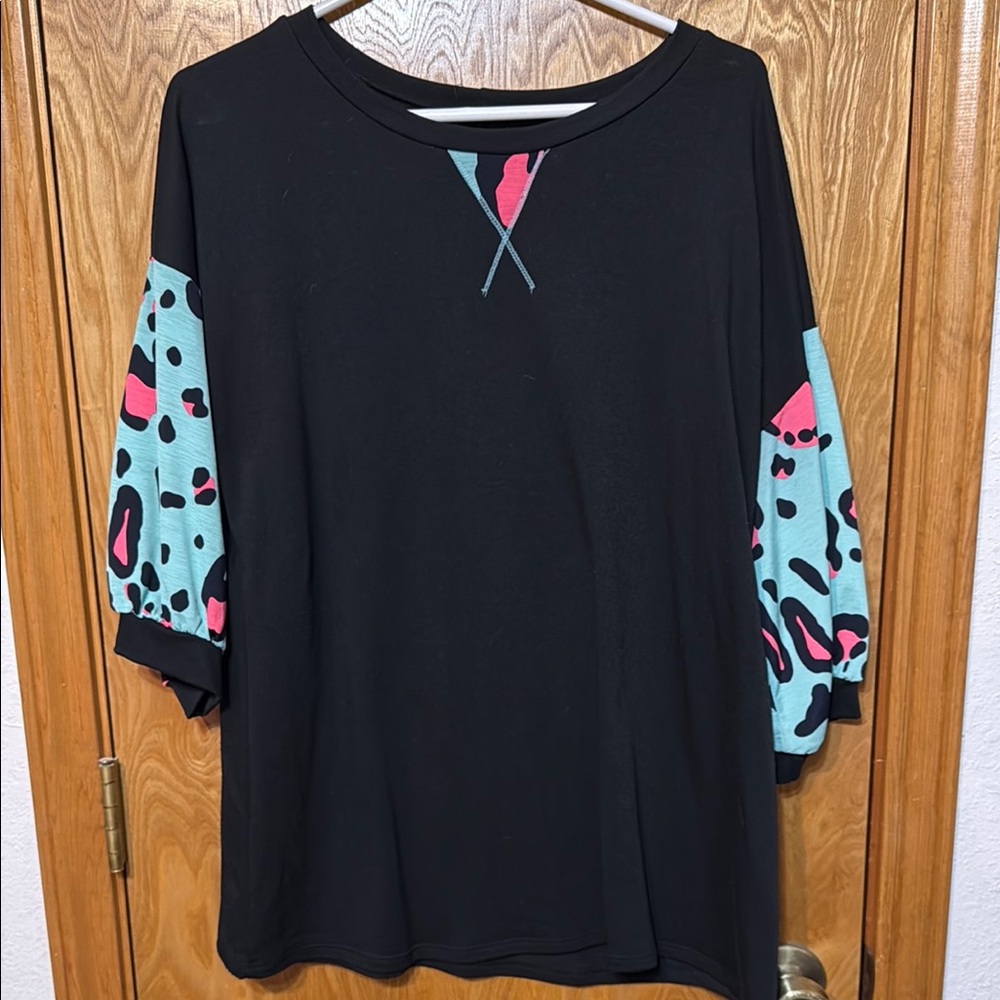 Black and Multicolor Women's Top